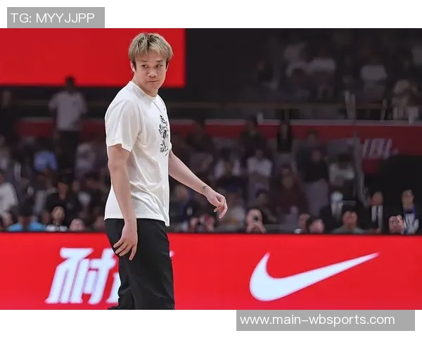 丁彦雨航谈杨瀚森成长之路强调状态与信心恢复需循序渐进 丁彦雨航谈杨瀚森成长之路强调状态与信心恢复需循序渐进