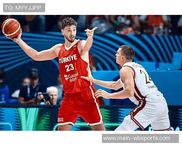 五年级数据对比申京表现优于约基奇进攻防守全面发展 五年级数据对比申京表现优于约基奇进攻防守全面发展