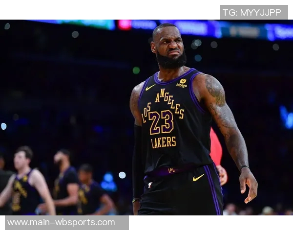 致敬昔日封面英雄詹姆斯LeBron23新配色重磅发布引发热议